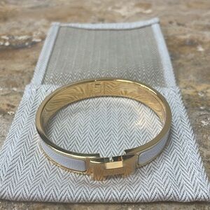 BRAND NEW!  Hermes BLANC Clic Clac Bracelet